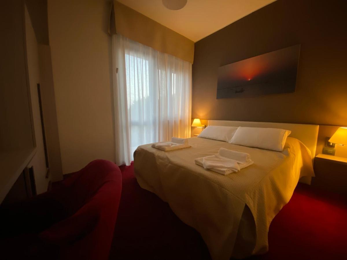 Hotel Lido Bollengo Esterno foto