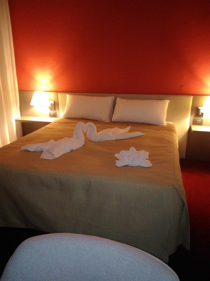 Hotel Lido Bollengo Esterno foto